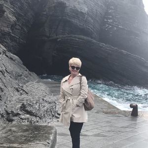 Meet your Posher, Dana